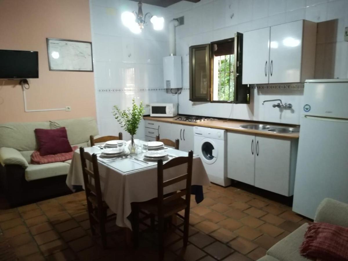 Las Casitas Apartamento Higuera De La Sierra  Exterior foto