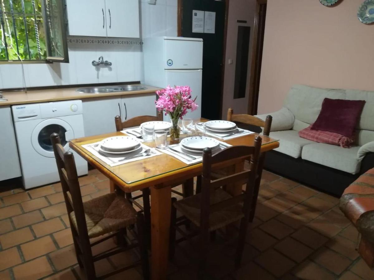 Las Casitas Apartamento Higuera De La Sierra  Exterior foto